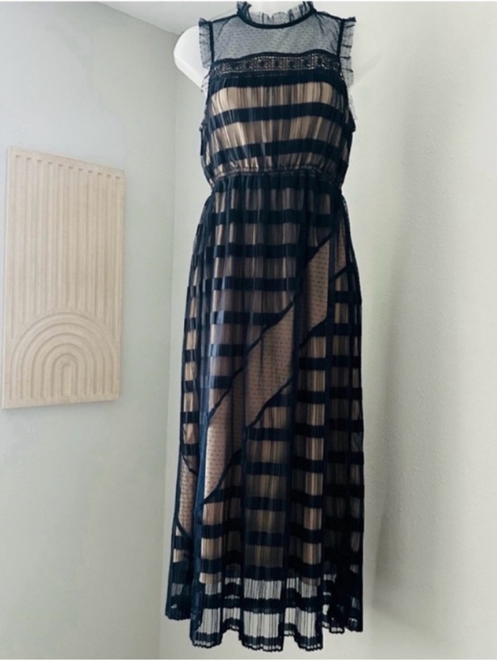 Foxiedox by Anthropologie size XS navy blue with nude liner, lace detailing, NEW - Picture 2 of 7
